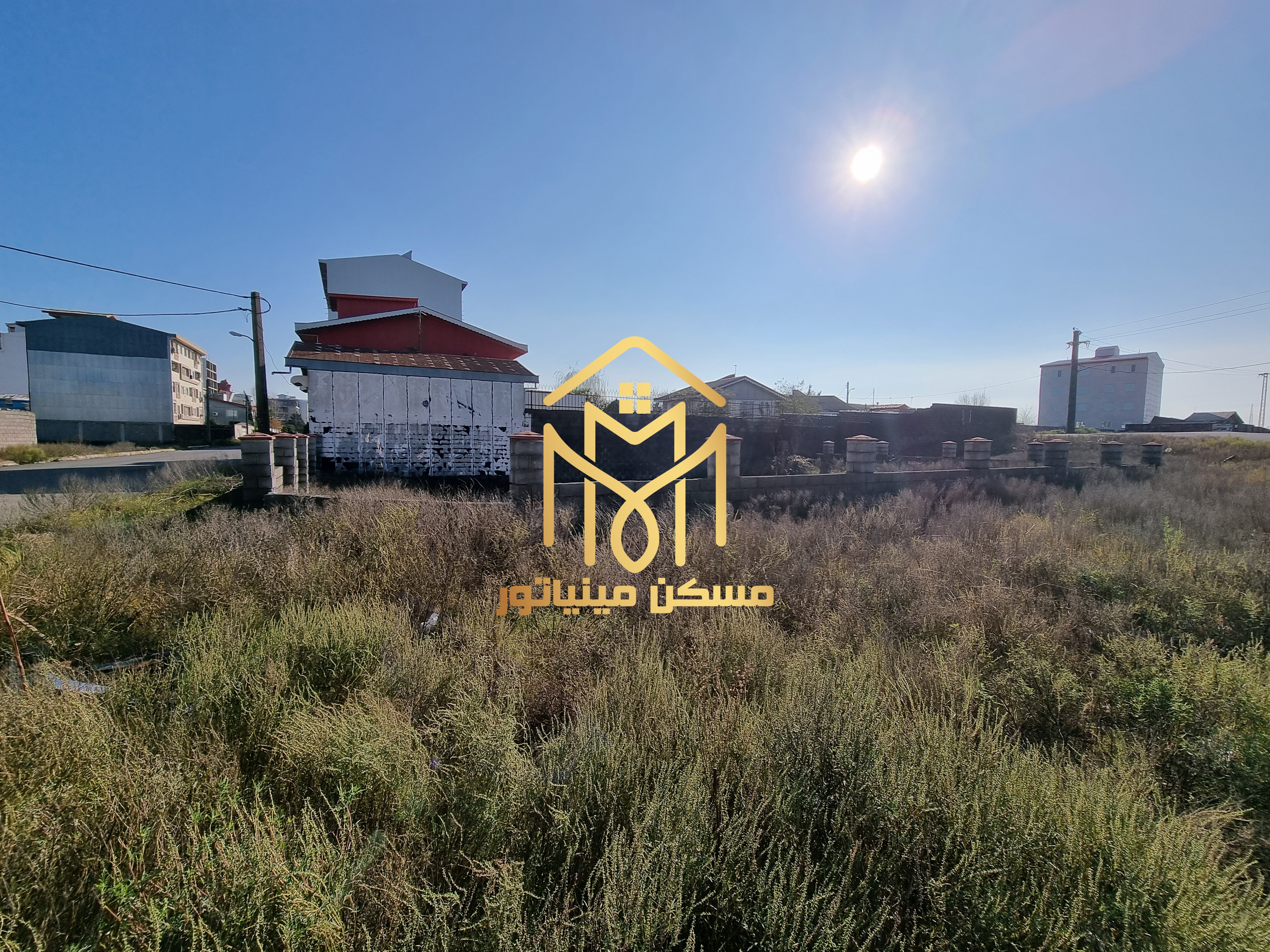 زمین،باغ،استخر